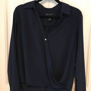 Women's Navy Blue Size 6 Top